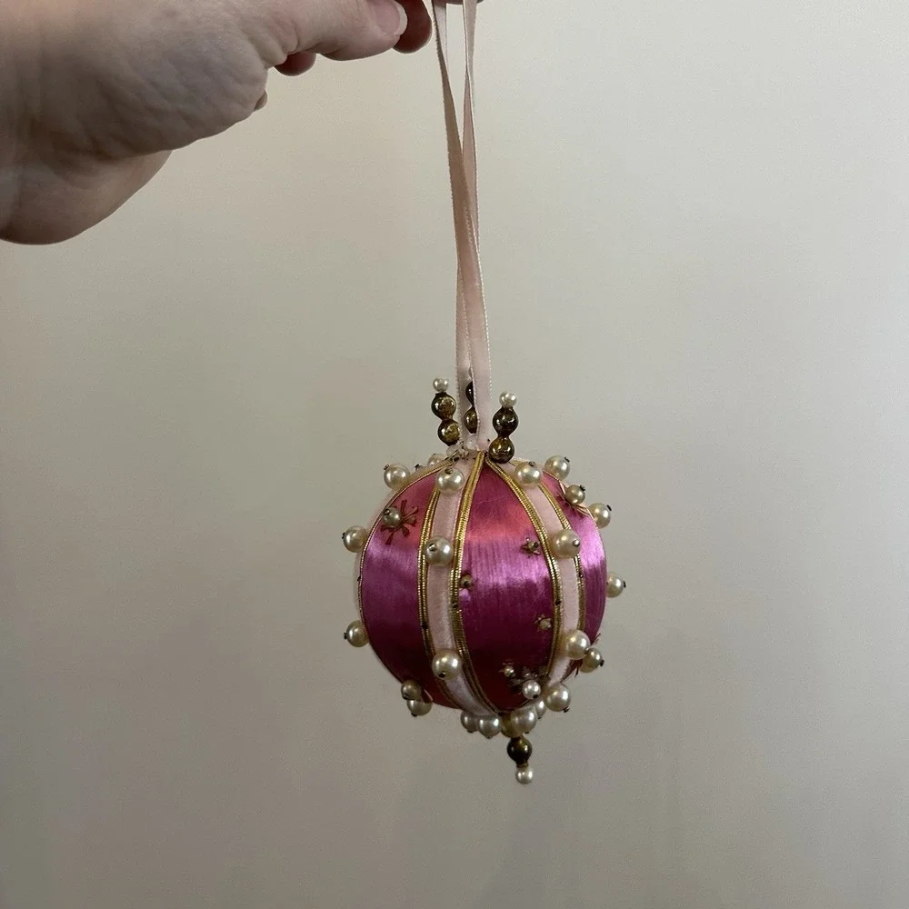 Set Of 3 Christmas Ornaments Push Pin Satin Beaded‎ Angel Pink Green 4